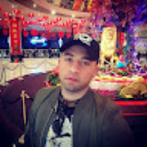 Meet your Posher, Aaron